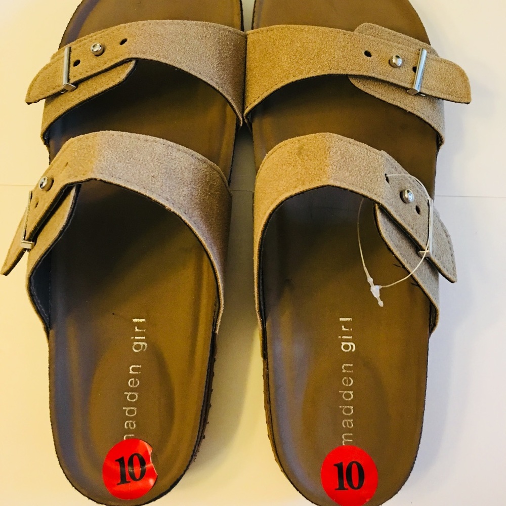 Madden Girl Bezell Sandals Size 10 New